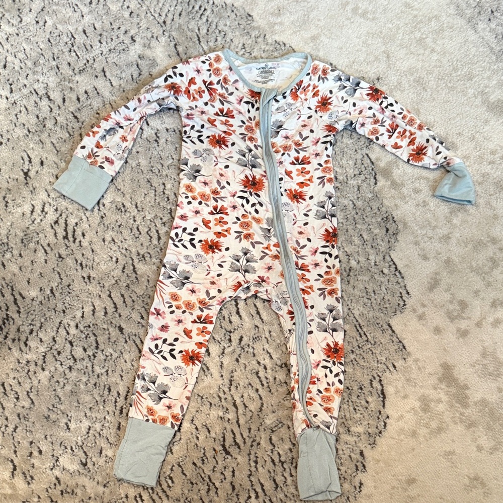 Caden Lane Floral Convertible Zip Romper
